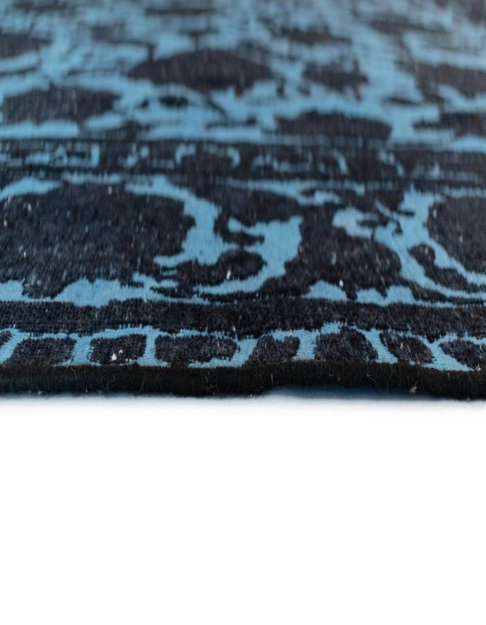 Detail image of  9' 5 x 12' 9 Vintage Royal Wool Rug