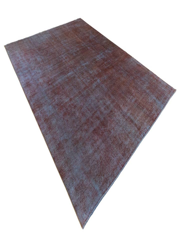 Detail image of  9' 8 x 13' Vintage Royal Wool Rug