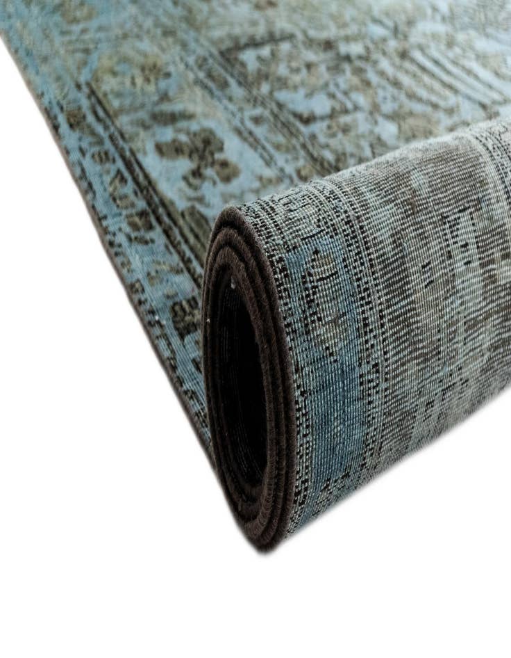 Detail image of  8' 2 x 11' 2 Vintage Royal Wool Rug