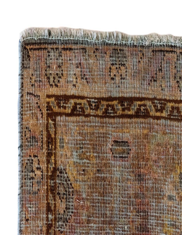 Detail image of  6' 5 x 9' 8 Vintage Royal Wool Rug