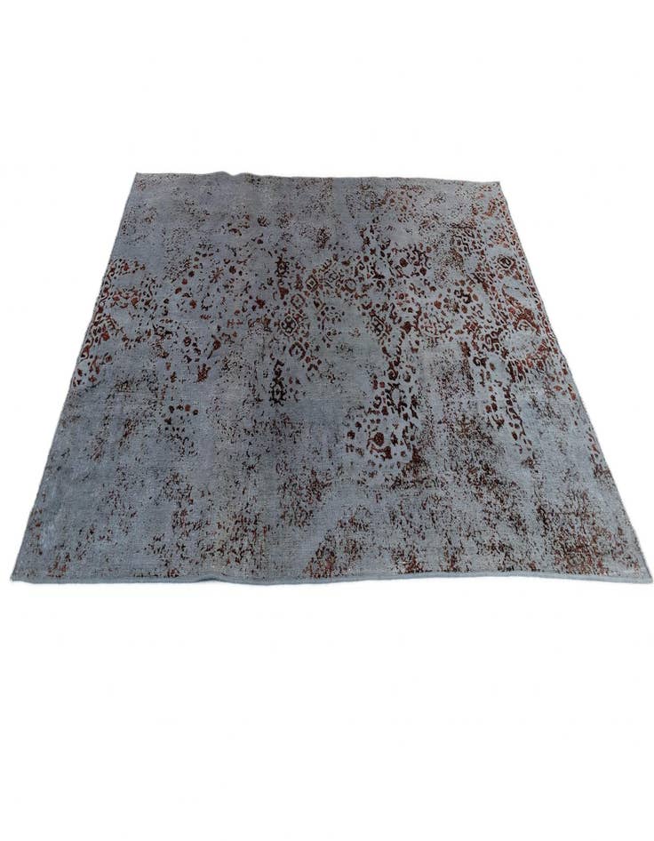 Detail image of  6' 3 x 9' 7 Vintage Royal Wool Rug