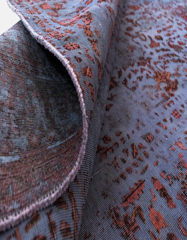 Detail image of  6' 2 x 9' 5 Vintage Royal Wool Rug