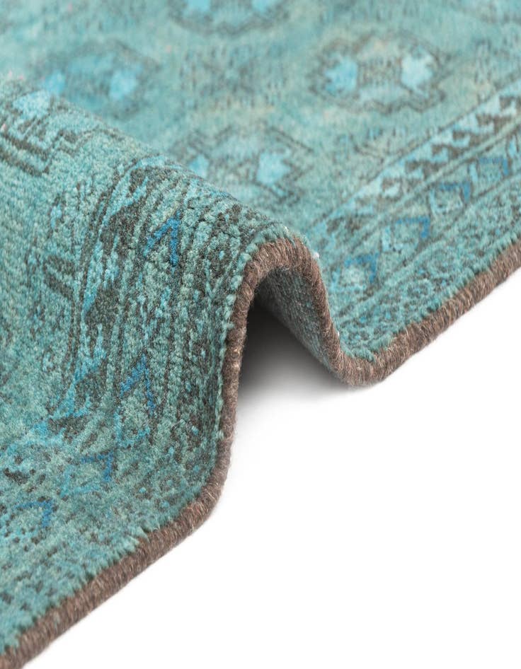 Detail image of  3' 10 x 8' 1 Vintage Royal Rug