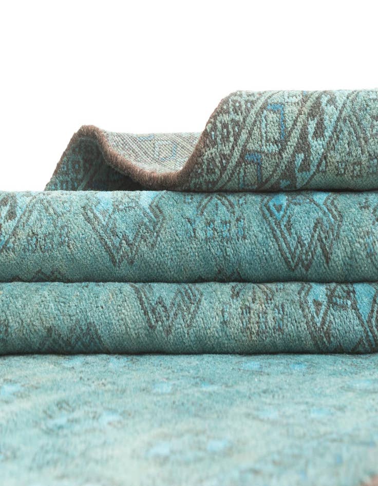 Detail image of  3' 10 x 8' 1 Vintage Royal Rug