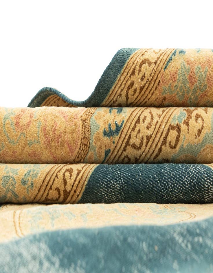 Detail image of  8' 9 x 11' 9 Vintage Royal Rug