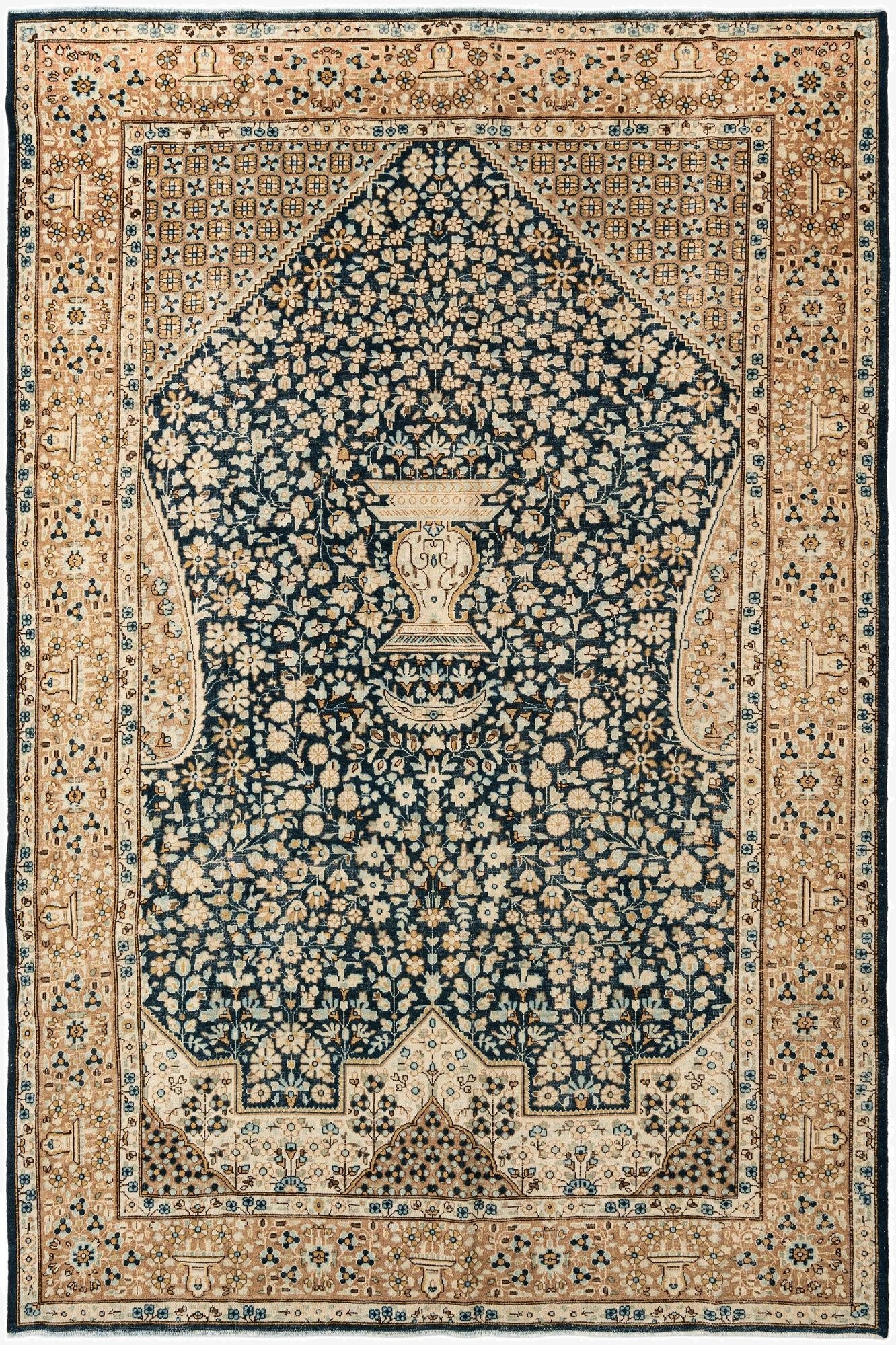  6' 9 x 9' 11 Vintage Royal Rug