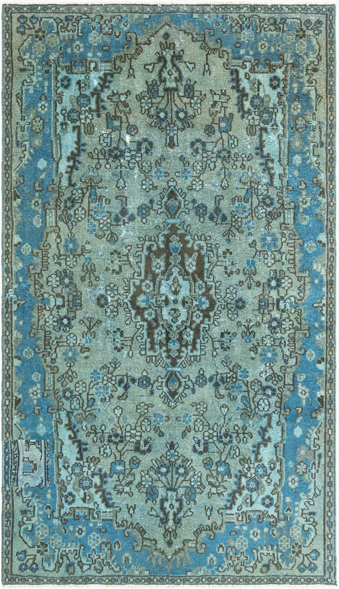  4' 9 x 8' 3 Vintage Royal Rug