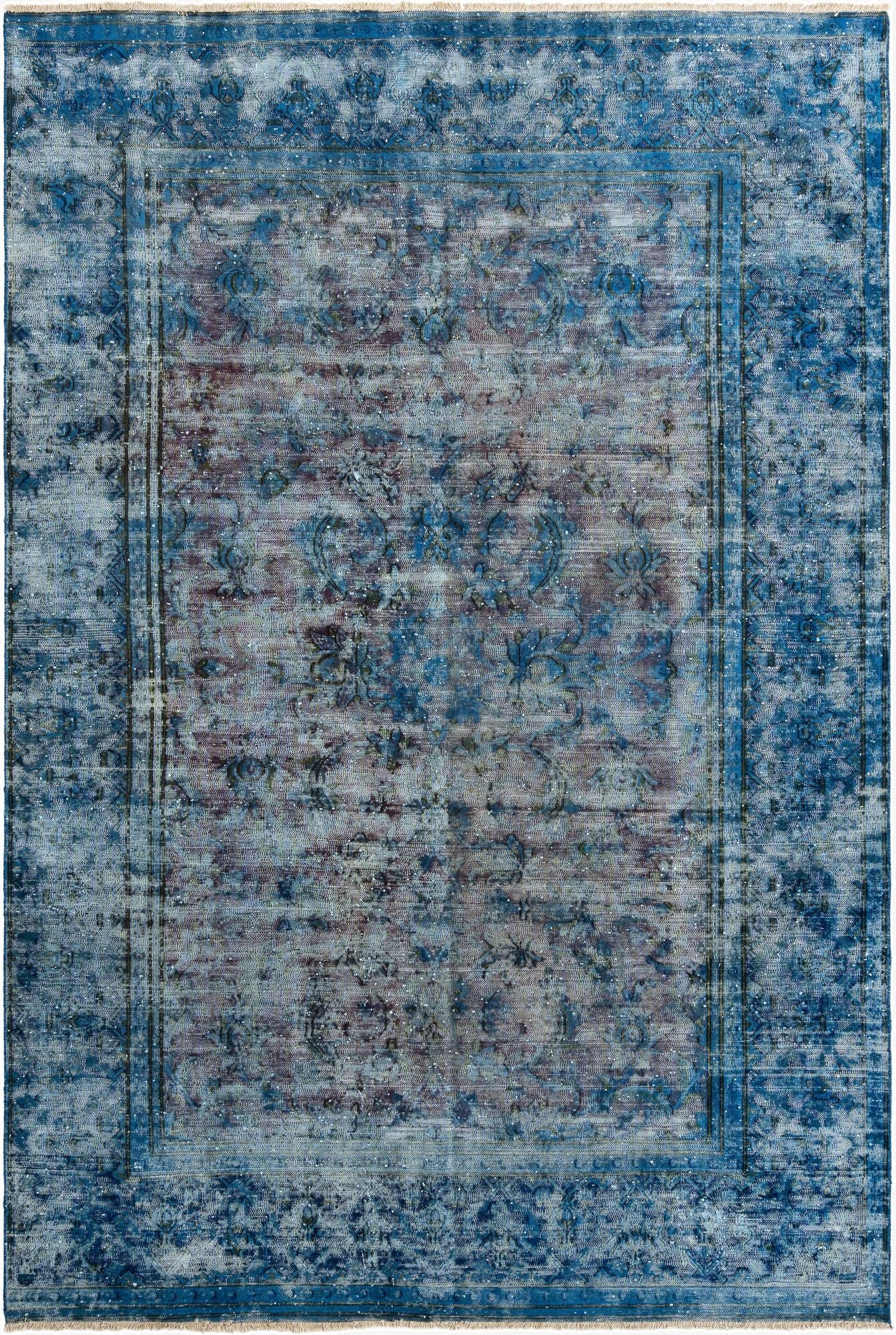 6' 9 x 10' 2 Vintage Royal Wool Rug