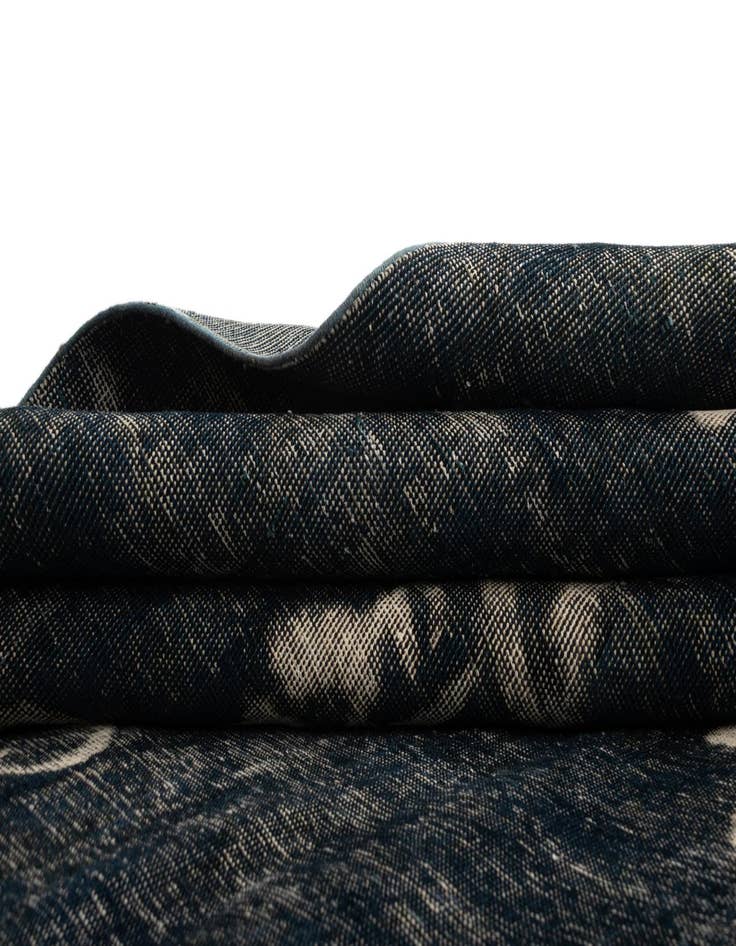 Detail image of  9' 5 x 12' 6 Vintage Rug