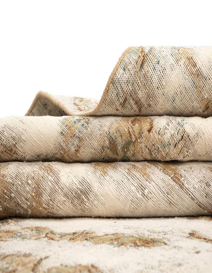 Detail image of  6' 6 x 13' 7 Vintage Rug