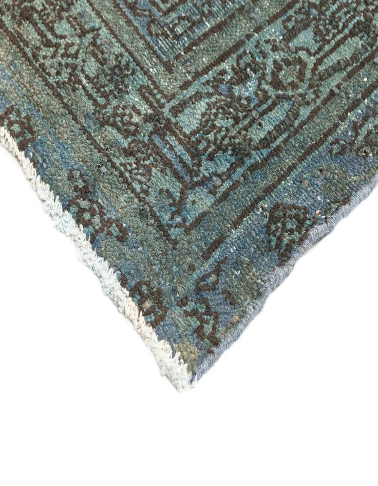 Detail image of  6' 6 x 9' 6 Vintage Rug