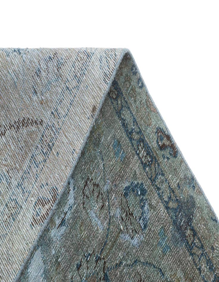 Detail image of  7' 5 x 10' Vintage Rug