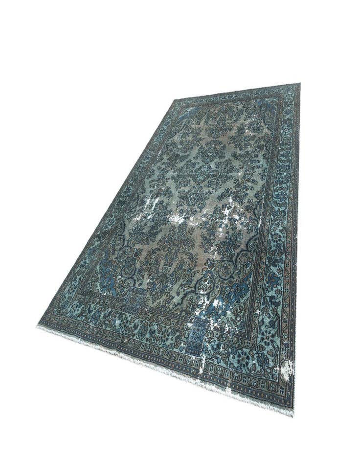 Detail image of  9' 1 x 13' 7 Vintage Rug