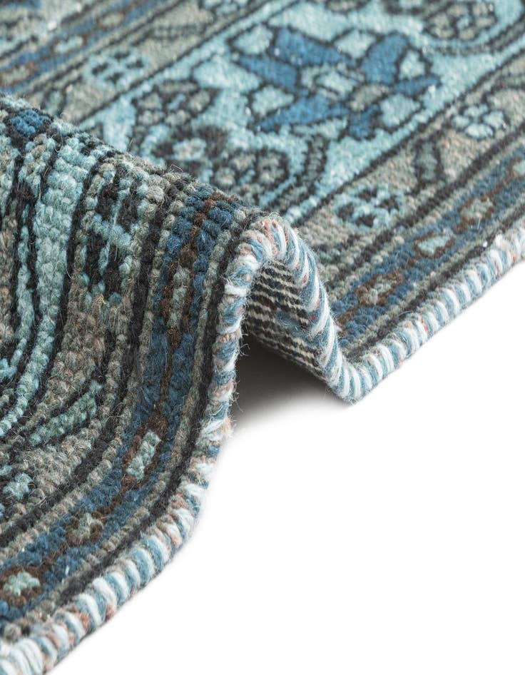 Detail image of  9' 1 x 13' 7 Vintage Rug