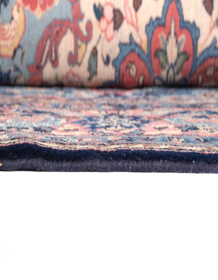Detail image of  6' 4 x 9' 6 Yazd Rug