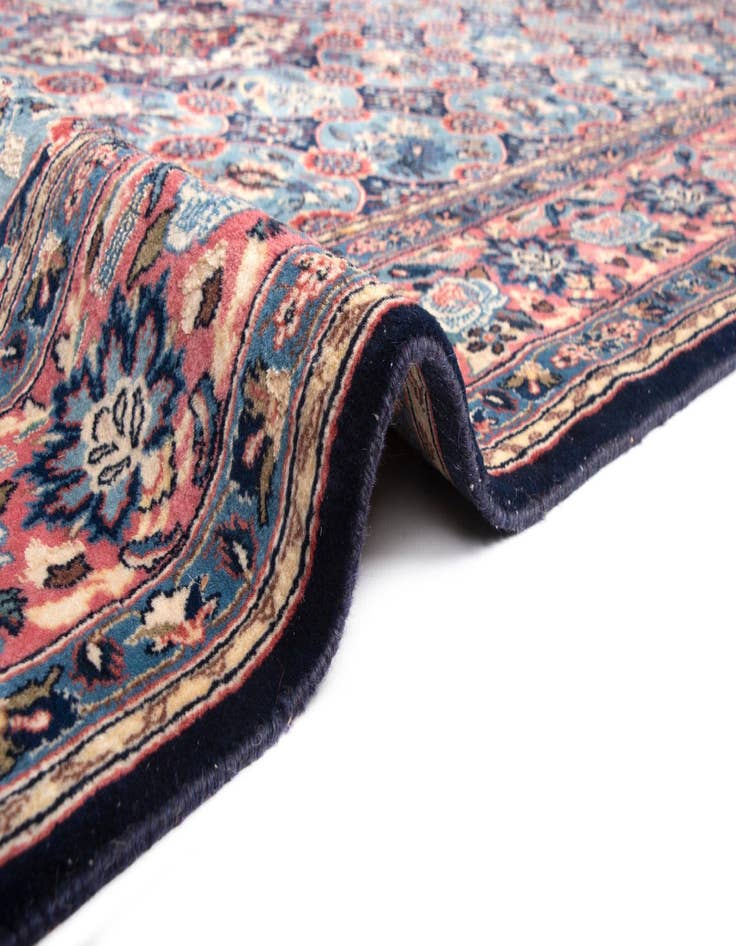 Detail image of  6' 4 x 9' 6 Yazd Rug