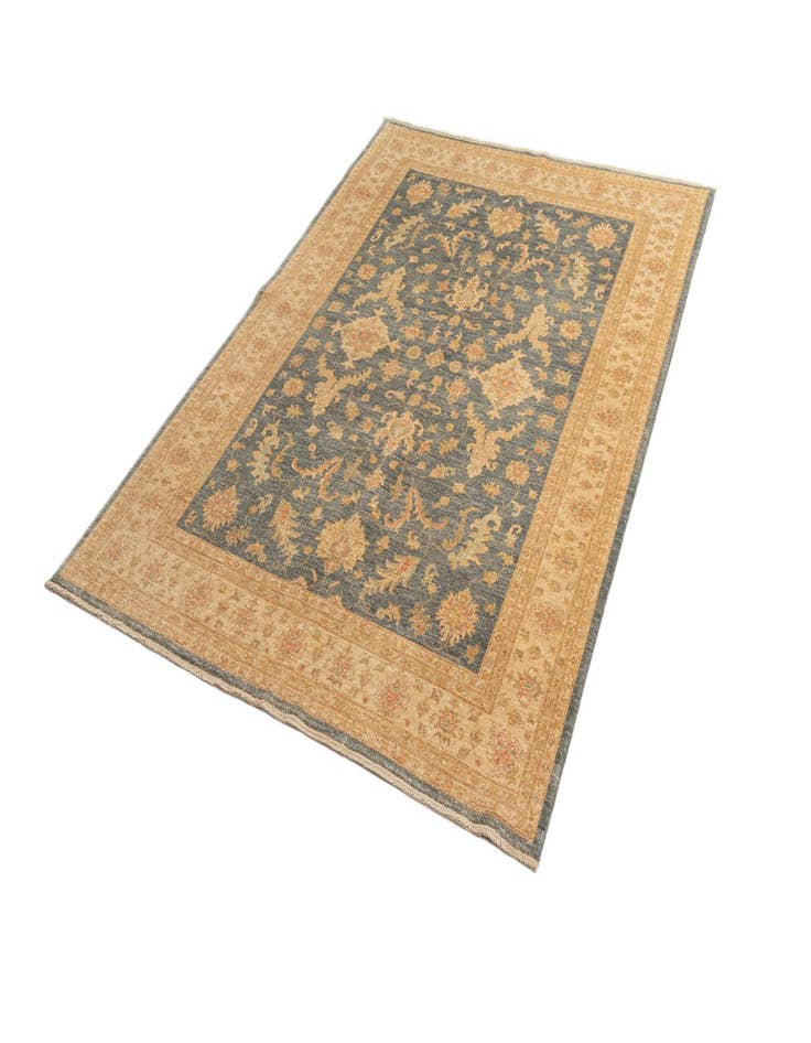 Detail image of  5' 7 x 7' 10 Ziegler Wool Rug