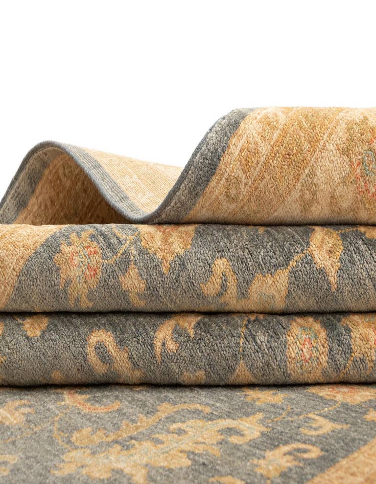 Detail image of  5' 7 x 7' 10 Ziegler Wool Rug