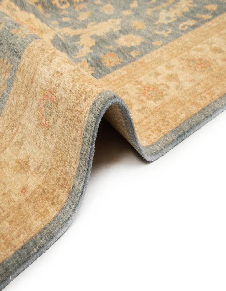 Detail image of  5' 7 x 7' 10 Ziegler Wool Rug