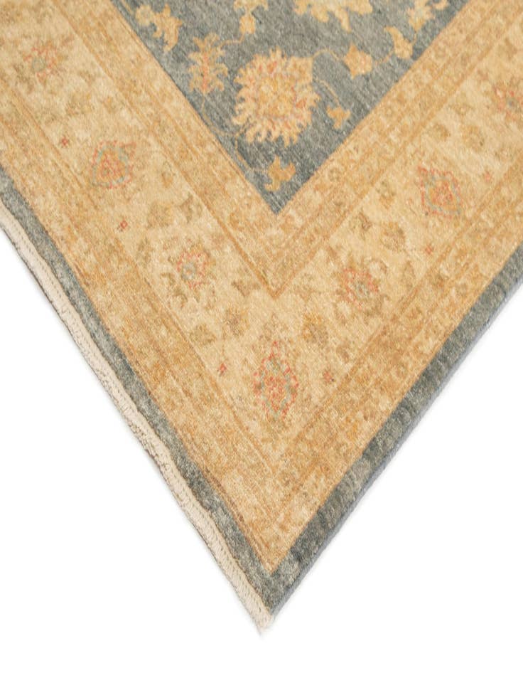 Detail image of  5' 7 x 7' 10 Ziegler Wool Rug