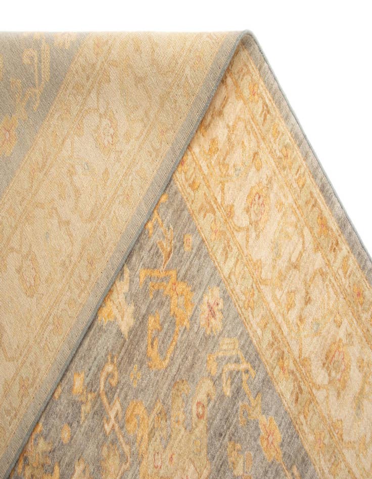 Detail image of  5' 8 x 7' 8 Ziegler Wool Rug