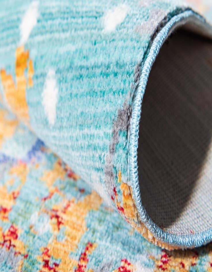 Detail image of 6' x 6' Alexis Round Rug