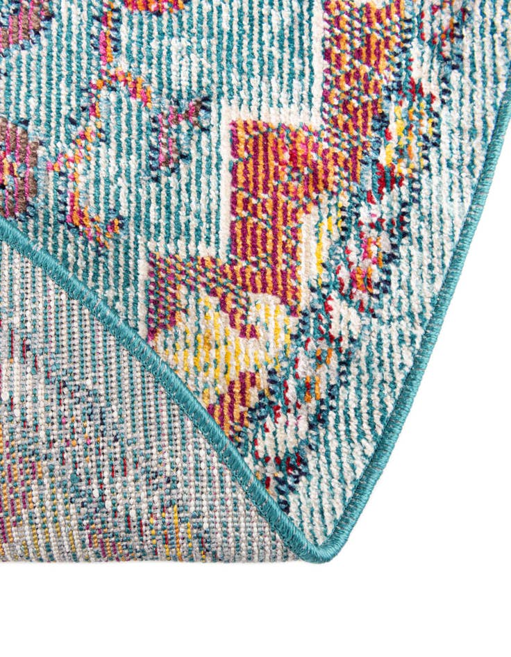 Detail image of  5' x 5' Amulet Round Rug