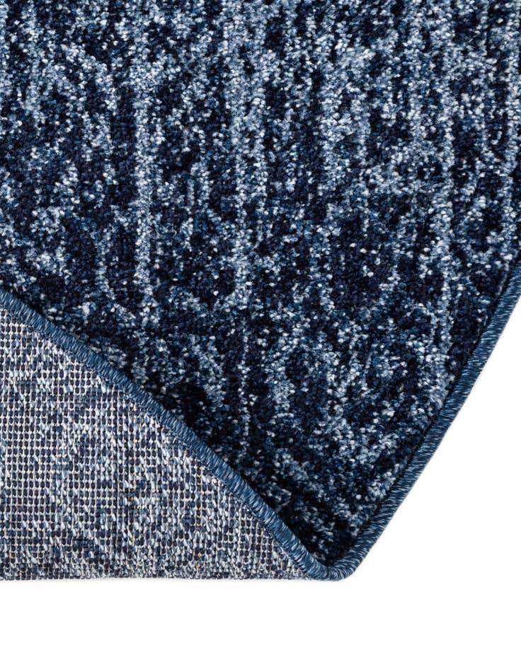 Detail image of  4' x 4' Angelica Round Rug