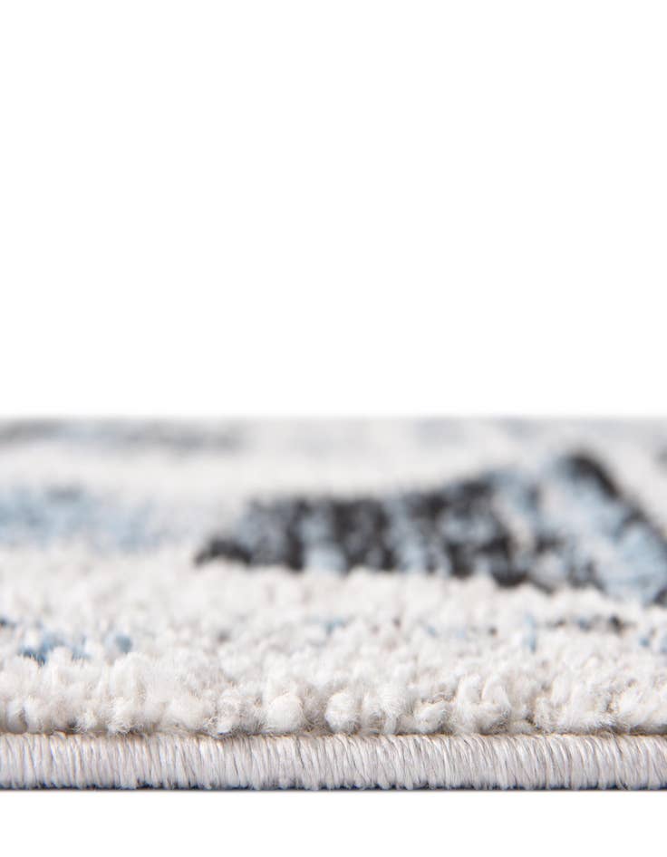 Detail image of  3' 3 x 3' 3 Aramis Round Rug