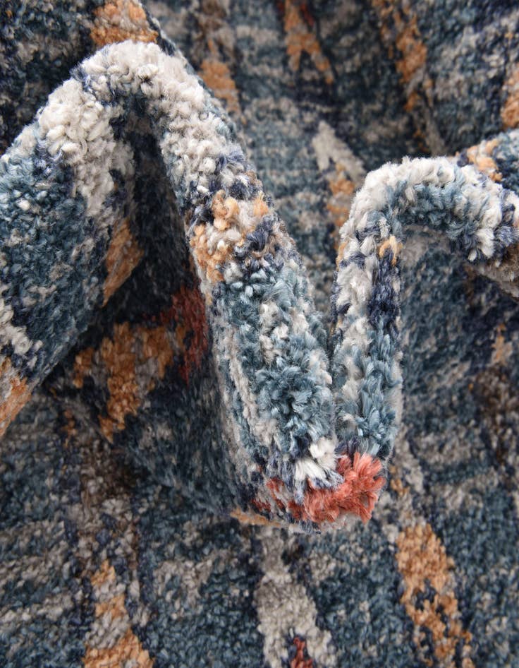 Detail image of  3' 3 x 3' 3 Aramis Round Rug