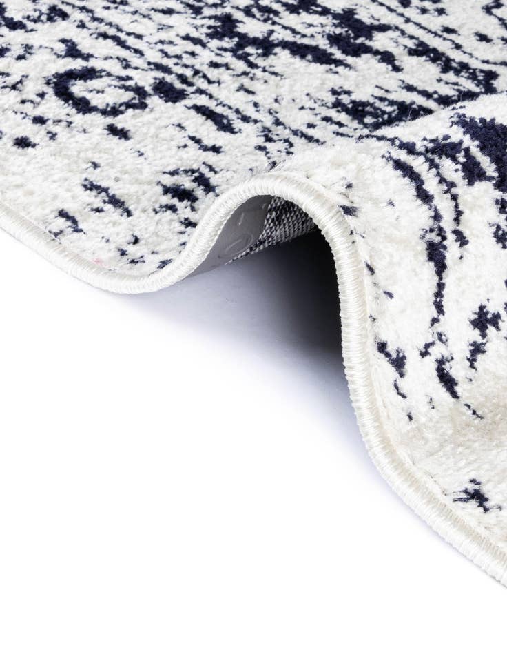 Detail image of  5' 3 x 5' 3 Arlington Round Rug