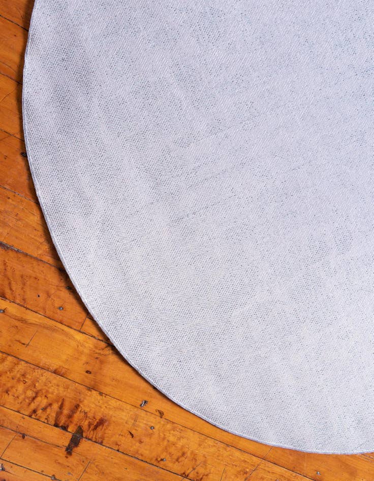 Detail image of  4' 7 x 4' 7 Artemis Round Rug