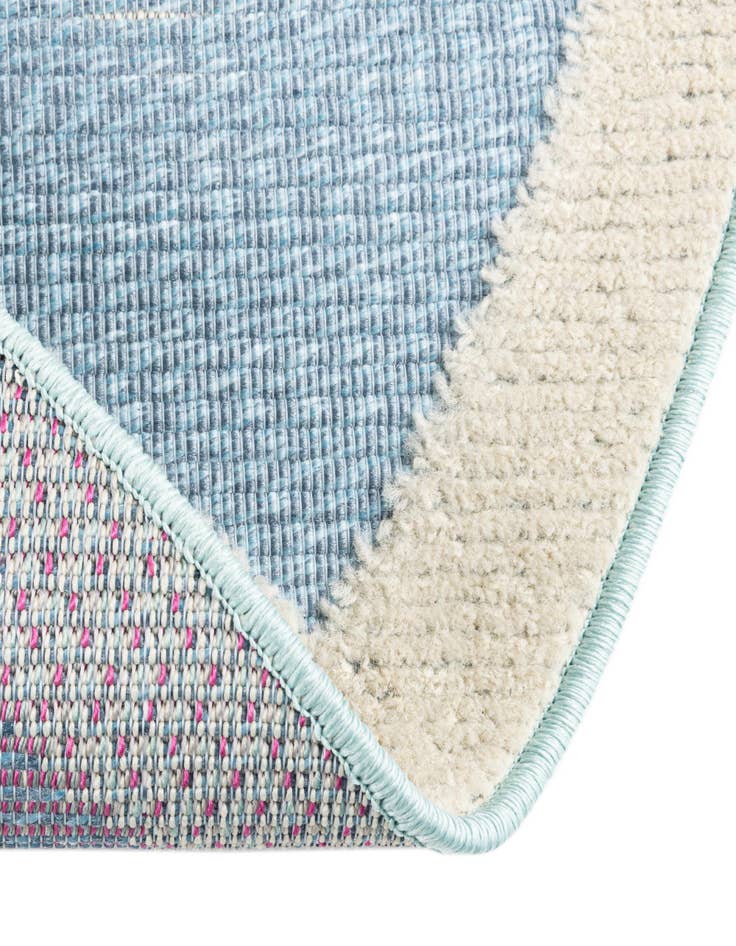 Detail image of  5' 3 x 5' 3  Washable Aruba Indoor / Outdoor Round Rug