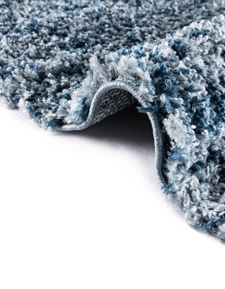 Detail image of  3' 3 x 3' 3 Athena Shag Round Rug