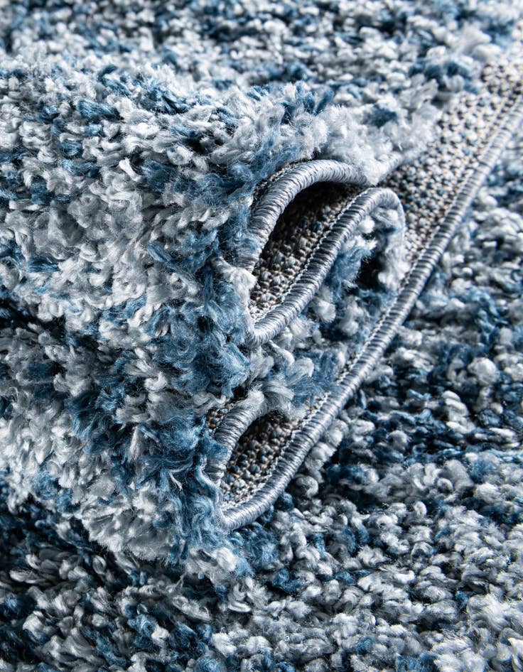 Detail image of  5' x 5' Athena Shag Round Rug