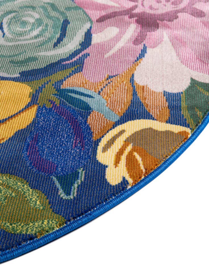 Detail image of  3' 3 x 3' 3 Blossom Round Rug