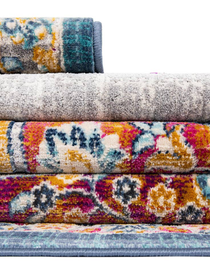 Detail image of  3' 7 x 3' 7 Budapest Round Rug