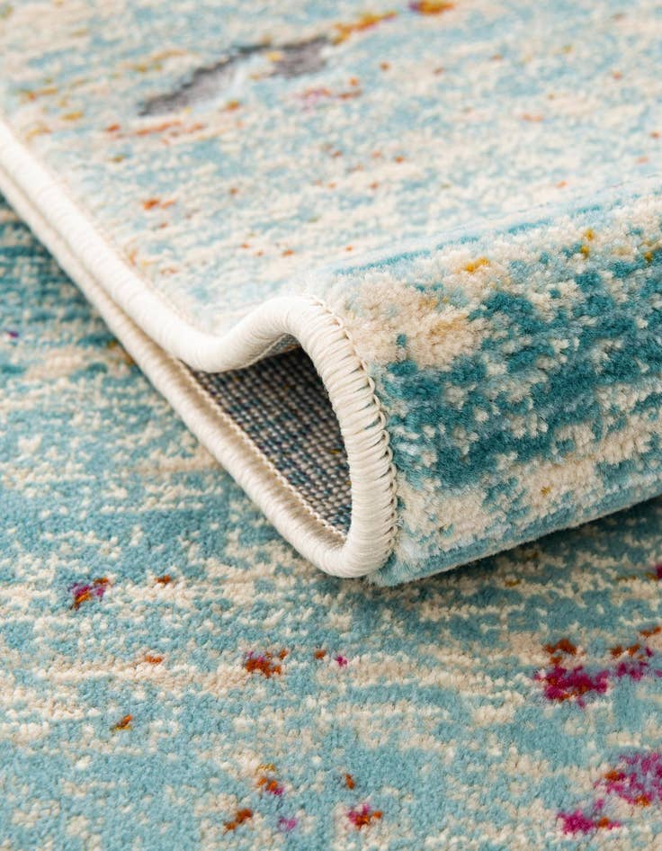 Detail image of  5' x 5' Budapest Round Rug