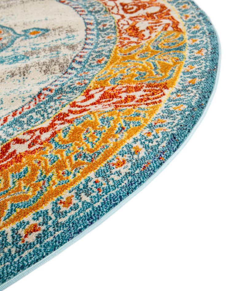 Detail image of  4' x 4'  Washable Carnevale Round Rug