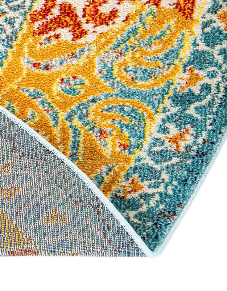 Detail image of  4' x 4'  Washable Carnevale Round Rug