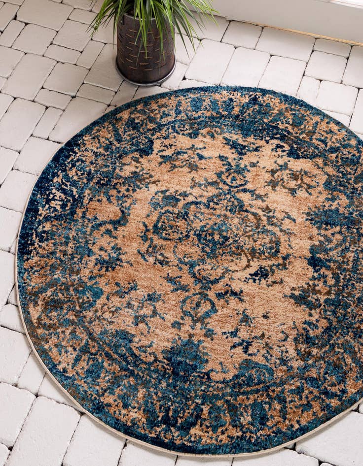 Detail image of 4' 5 x 4' 5 Charlestown Round Rug