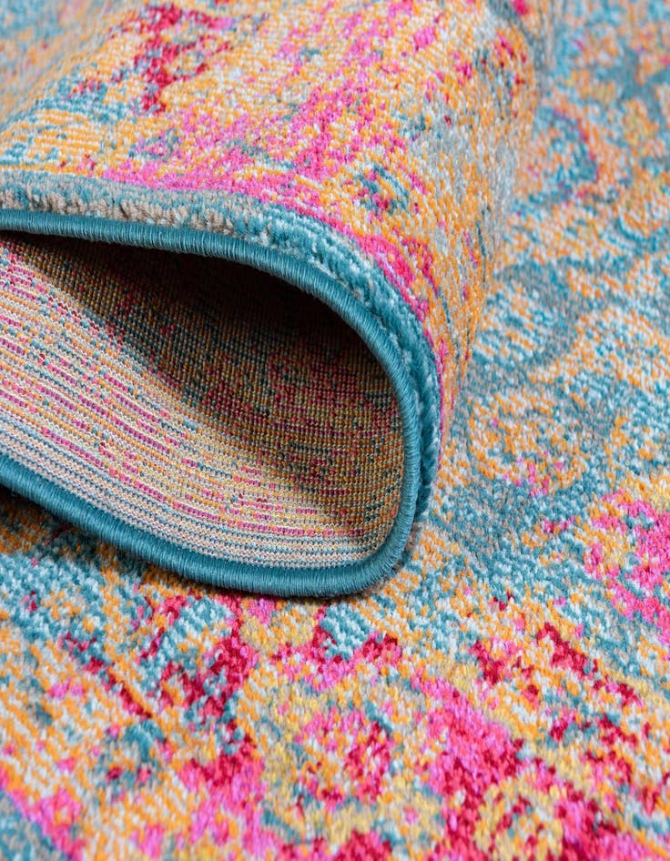 Detail image of  8' x 8'  Washable Fleur Round Rug