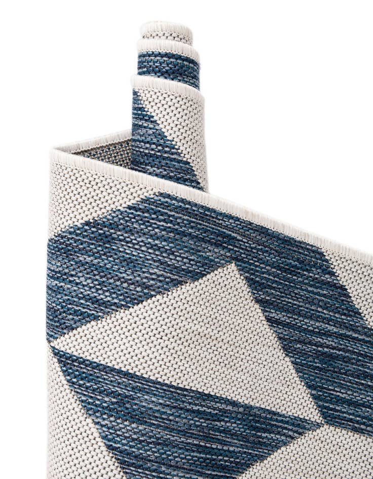 Detail image of  4' x 4'  Washable Jill Zarin Napa Indoor / Outdoor Round Rug