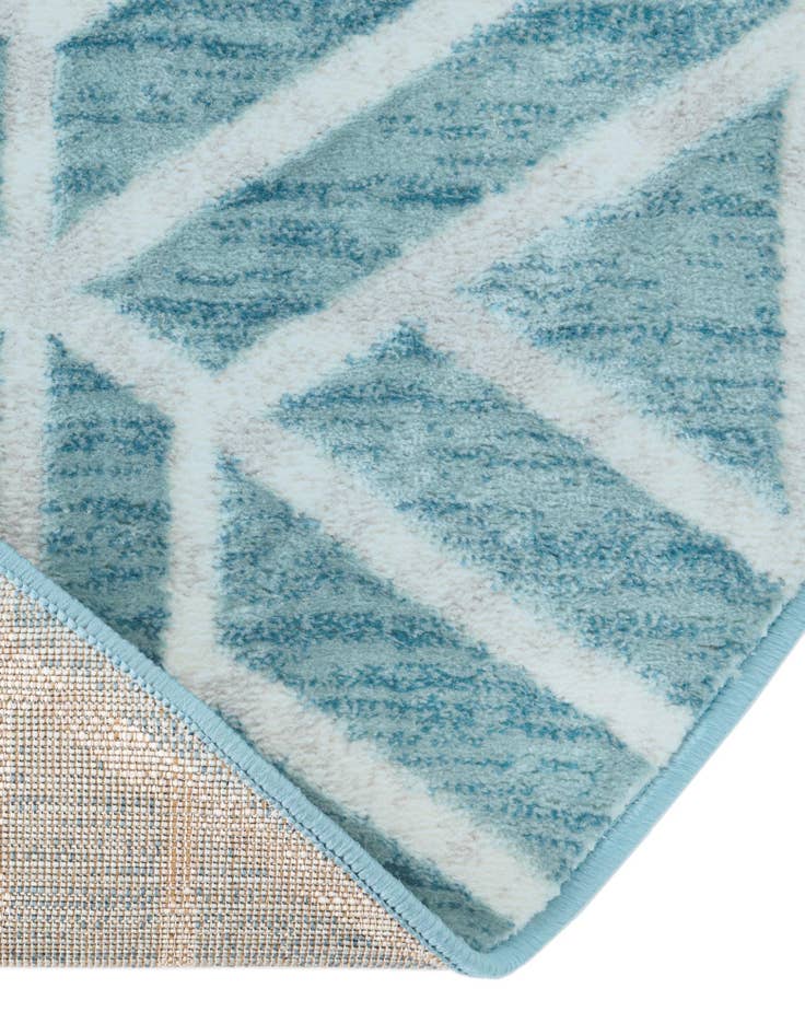 Detail image of  3' 3 x 3' 3 Lattice Trellis Round Rug