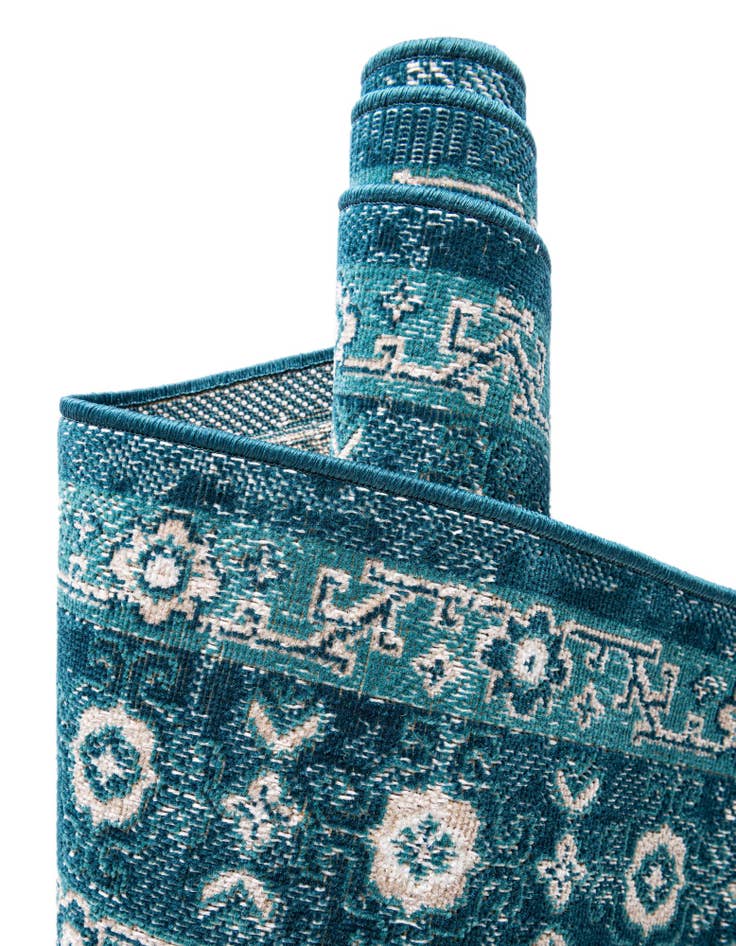 Detail image of  5' 3 x 5' 3 Lucerne Round Rug