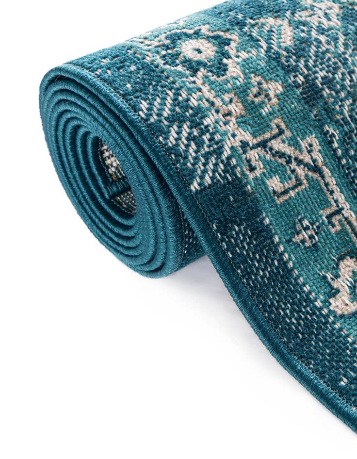 Detail image of  5' 3 x 5' 3 Lucerne Round Rug