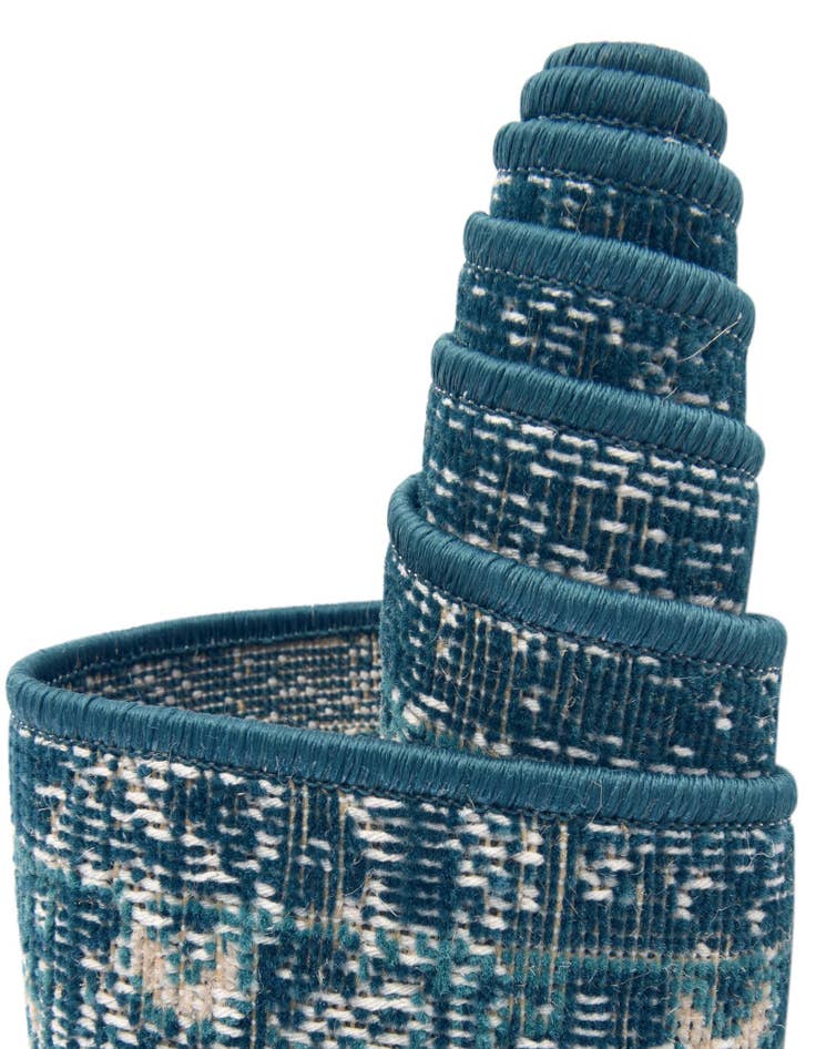 Detail image of  5' 3 x 5' 3 Lucerne Round Rug