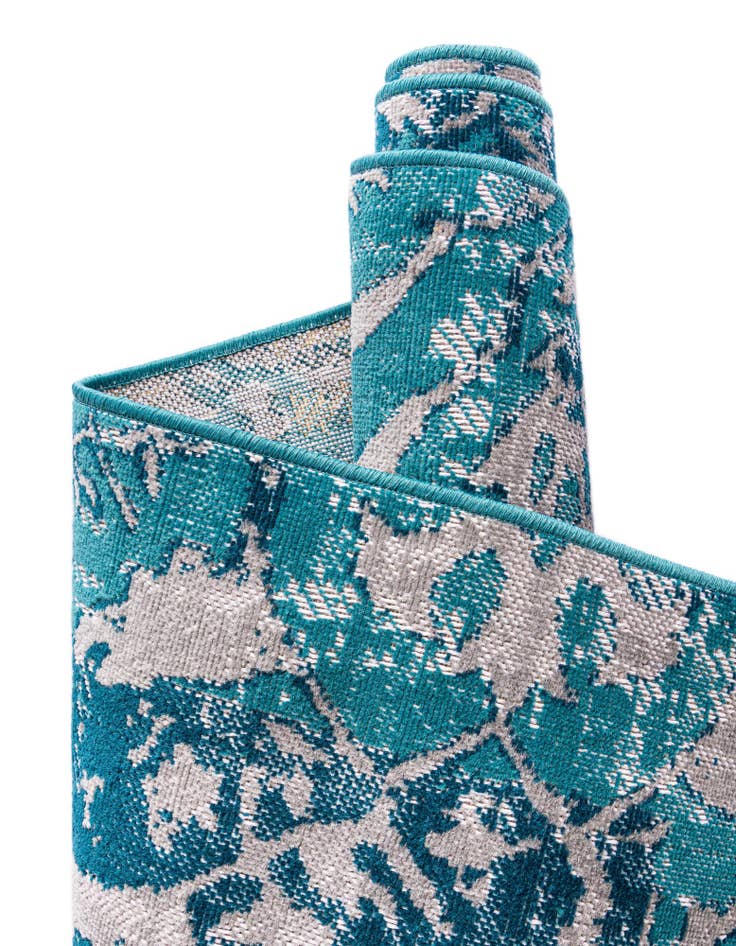 Detail image of  5' 3 x 5' 3 Lucerne Round Rug