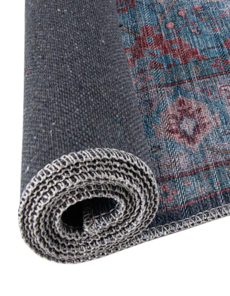 Detail image of  10' 6 x 10' 6  Washable Maahru Round Rug