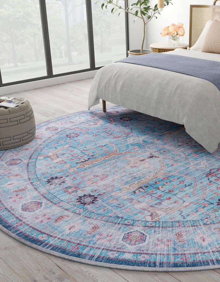 Detail image of  10' 6 x 10' 6  Washable Maahru Round Rug